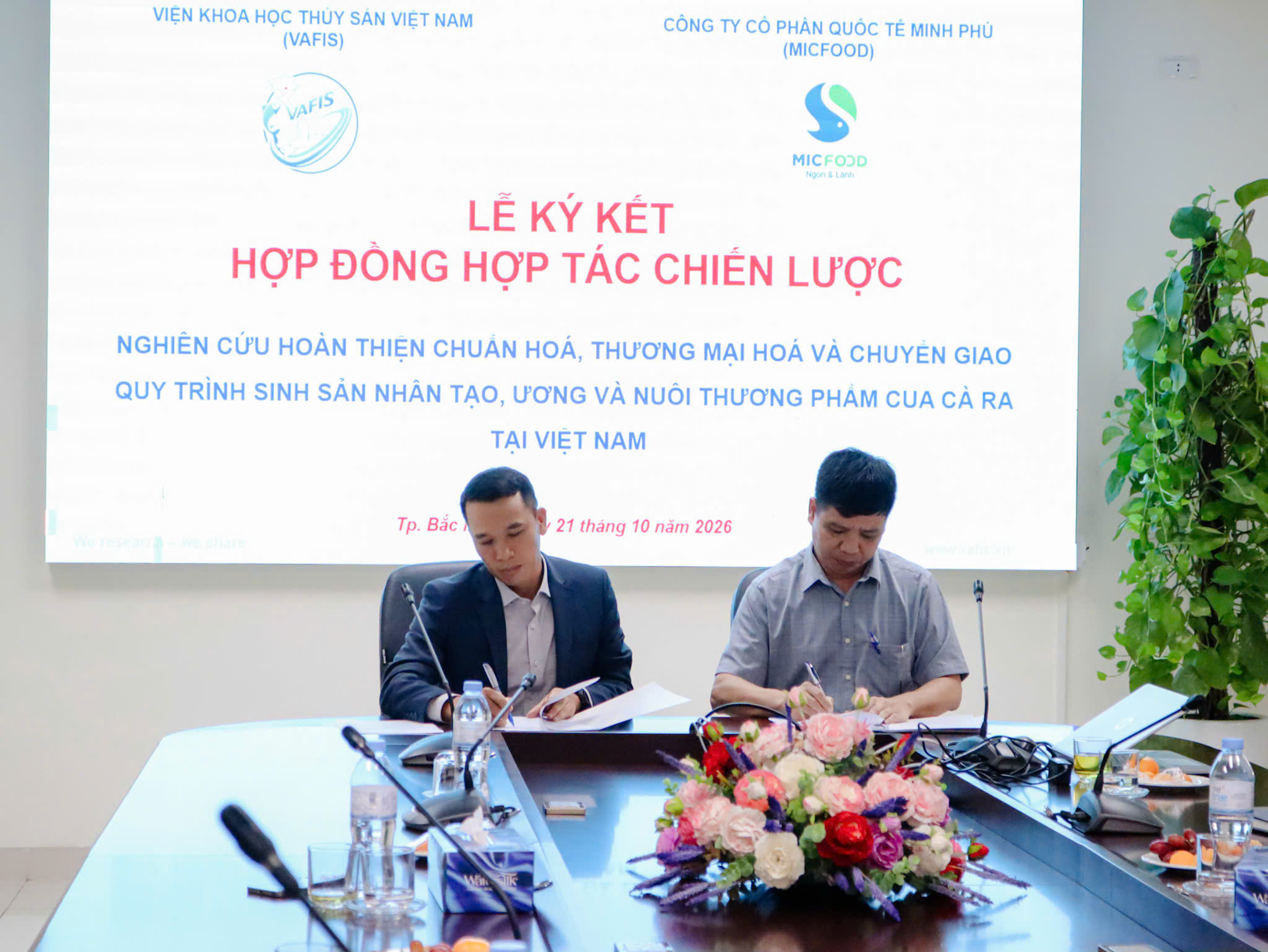 LỄ KÝ KẾT HỢP ĐỒNG HỢP TÁC CHIẾN LƯỢC: HIỆN THỰC HÓA KHÁT VỌNG PHÁT TRIỂN BỀN VỮNG CUA CÀ RA VIỆT NAM