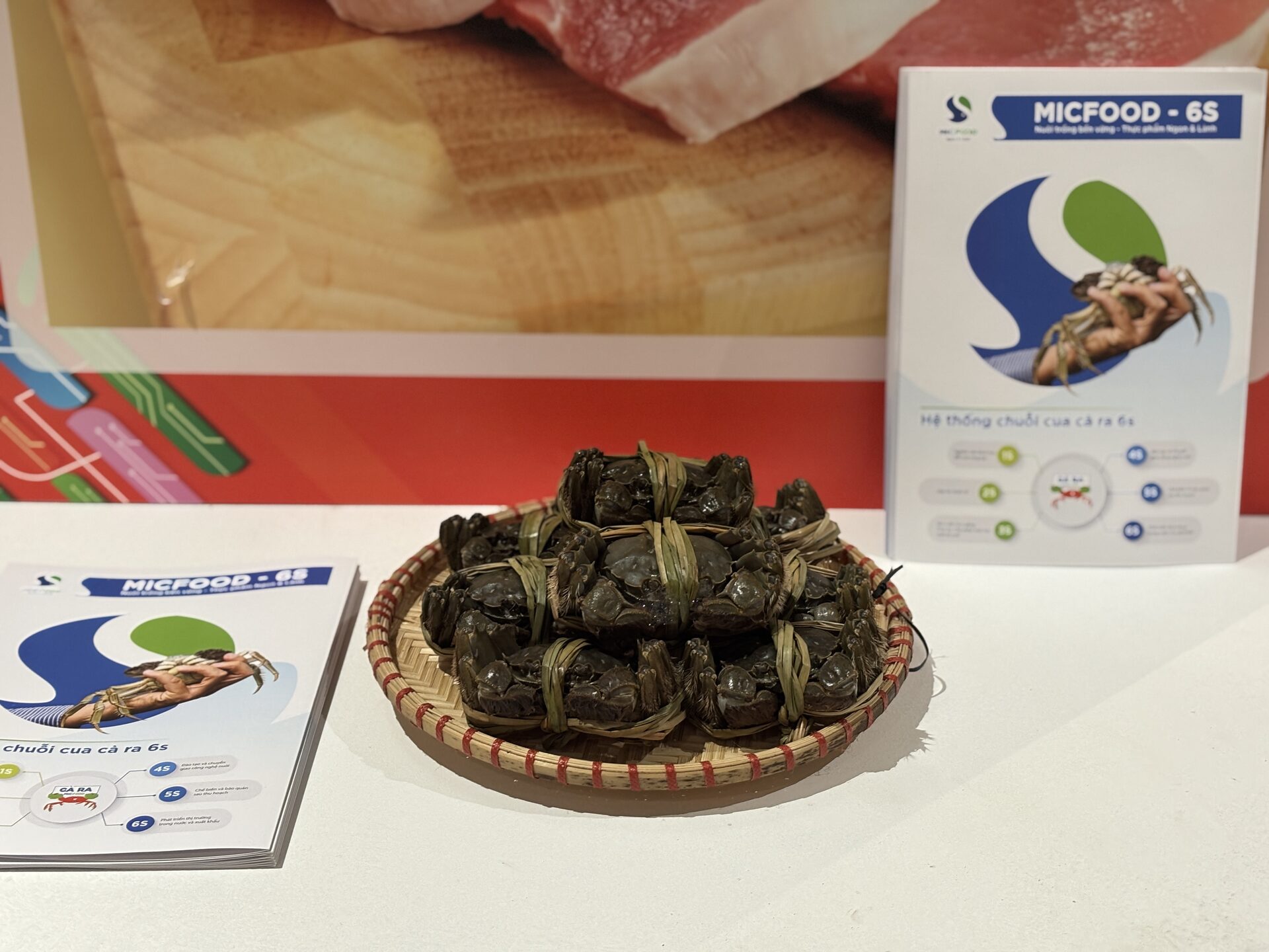 Gian trưng bày cua cà ra MICFOOD tại hội thảo